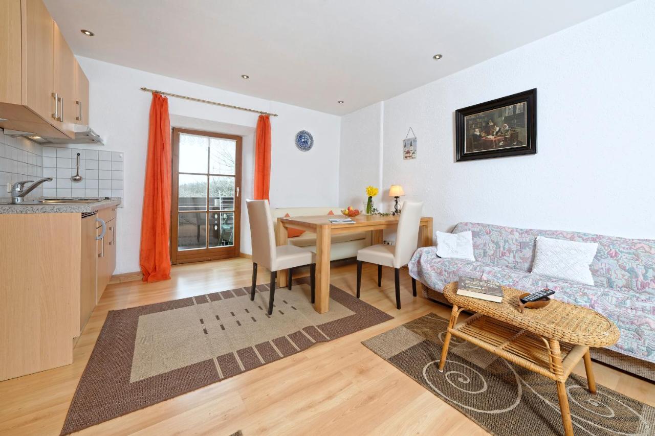 Gaestehaus Koyerbauer Boardinghouse Aschau im Chiemgau Εξωτερικό φωτογραφία