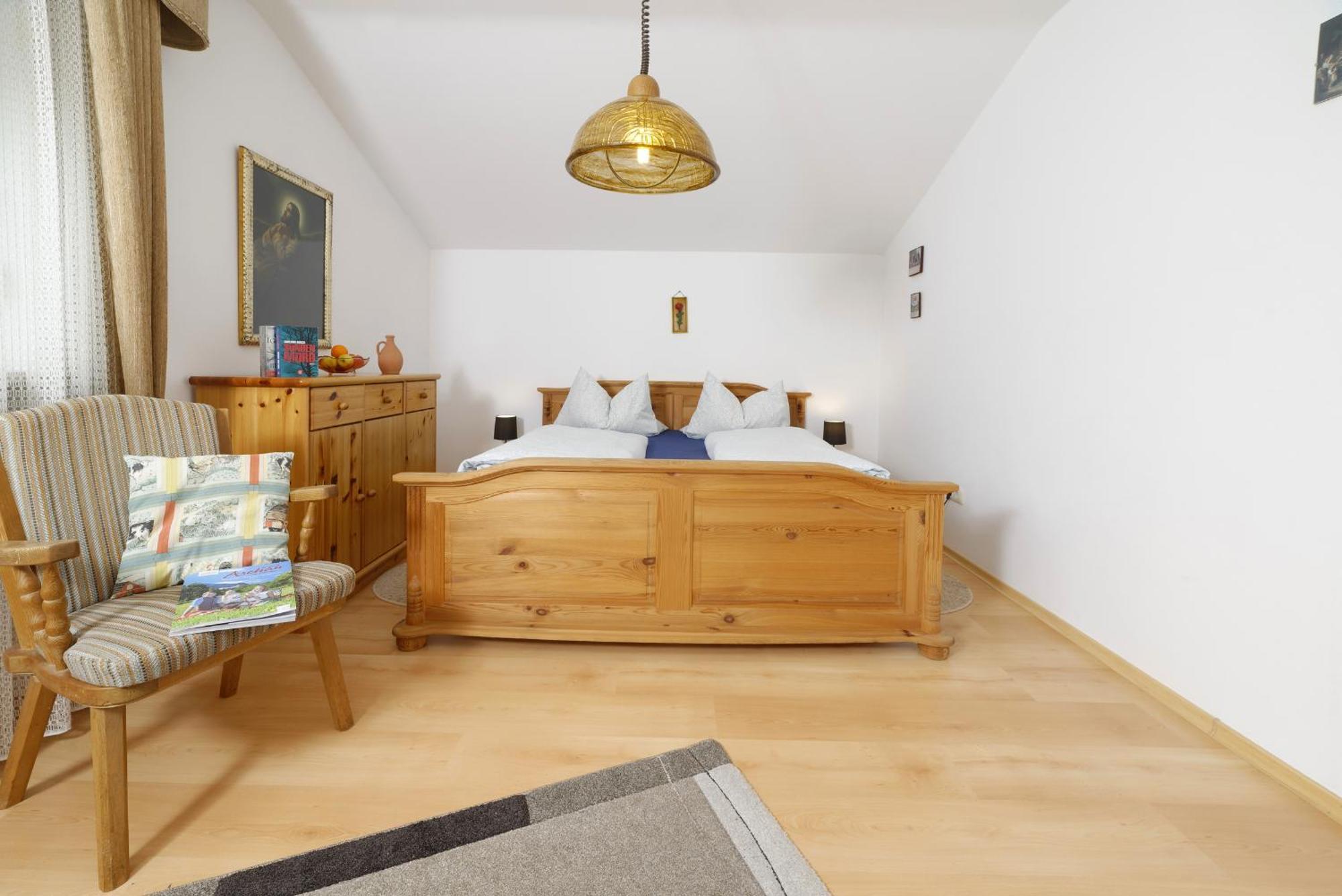 Gaestehaus Koyerbauer Boardinghouse Aschau im Chiemgau Εξωτερικό φωτογραφία